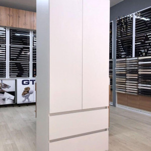 Шафа Kvatro 2ДВ2Ш з полицями 800х470х1990 Білий Шафа Kvatro 2ДВ2Ш з полицями 800х470х1990 Білий