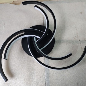 У LCD3002 BK 48W***529