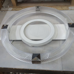 У2 B S2017/124W***1182