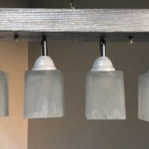 Люстра дерев'яна виробництво Sirius S7065/4 біле срібло на 4 плафона Люстра дерев'яна виробництво Sirius S7065/4 біле срібло на 4 плафона