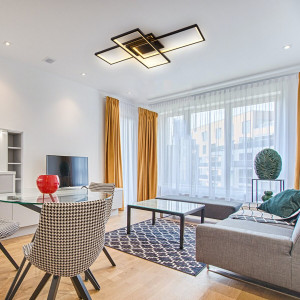 Люстра світлодіодна акрілова Sirius N 1006-590 BK