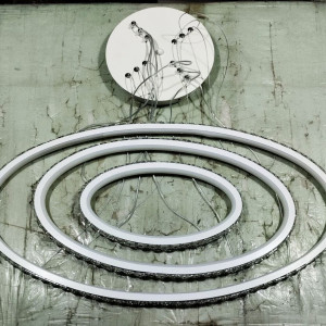 У B YT425/3 150W***218